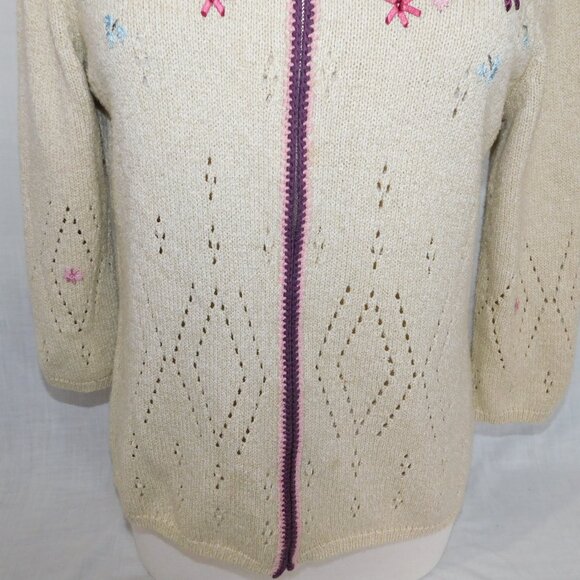 Northern Reflections Womens M Beige Full Zip Cardigan Sweater Ribbon Flowers - Picture 7 of 11